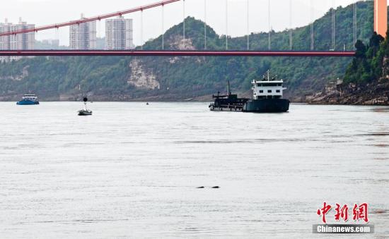 资料图:长江宜昌段。 汪军 摄 长江、黄河流域防汛抗旱形势严峻 各地全力备战