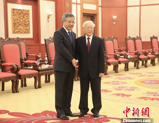9月12日,中国国务院副总理胡春华在河内会见越共中央总书记阮富仲。记者 张晨翼 摄 胡春华会见越共中央总书记阮富仲、总理阮春福